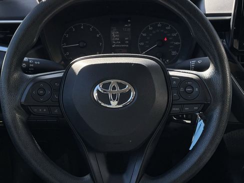 Used 2024 Toyota Corolla LE image 11