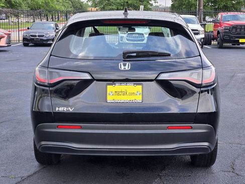 Used 2025 Honda HR-V LX image 5