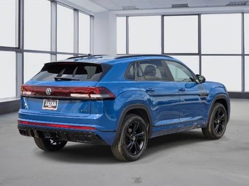 Used 2025 Volkswagen Atlas Cross Sport SEL R-Line AWD/4WD image 7