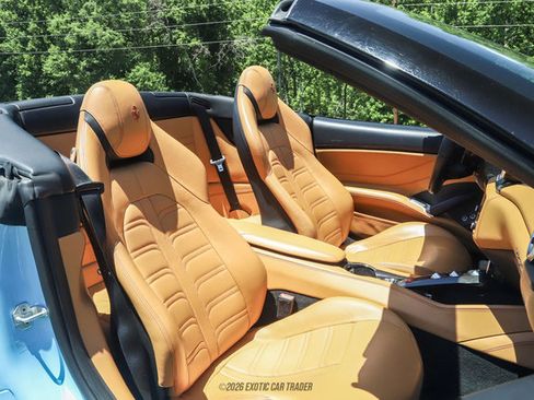 Used 2015 Ferrari California T RWD image 65