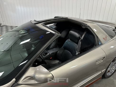 Used 2001 Pontiac Firebird Trans Am w/ SLP Firehawk Pkg image 40