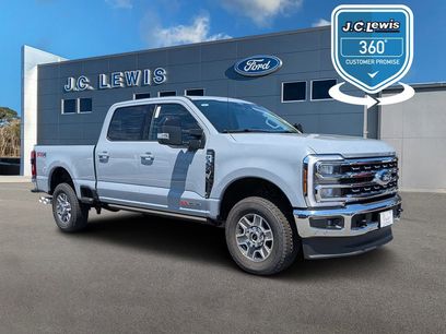 New 2026 Ford F350 Lariat w/ Lariat Ultimate Package