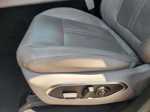 Used 2024 Jeep Wagoneer Series II w/ Flexible Seating Group AWD/4WD image 23
