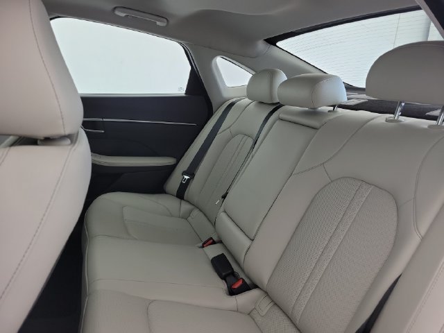 Used 2023 Hyundai Sonata Limited FWD image 12