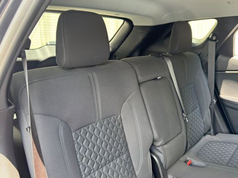 Used 2021 Chevrolet Blazer LT FWD image 35