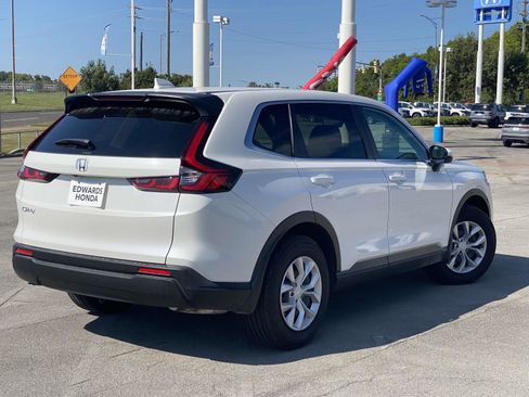 New 2025 Honda CR-V LX image 8