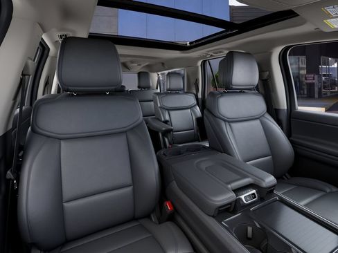 New 2027 Ford Expedition Max Active RWD image 11