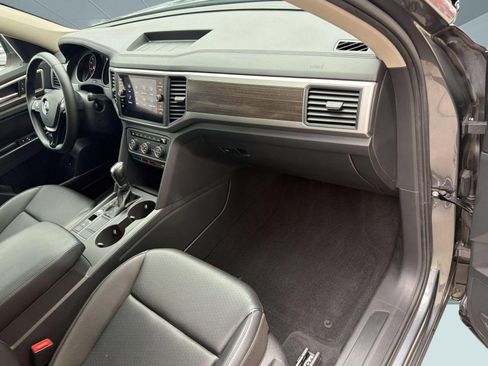 Used 2019 Volkswagen Atlas SE FWD image 31