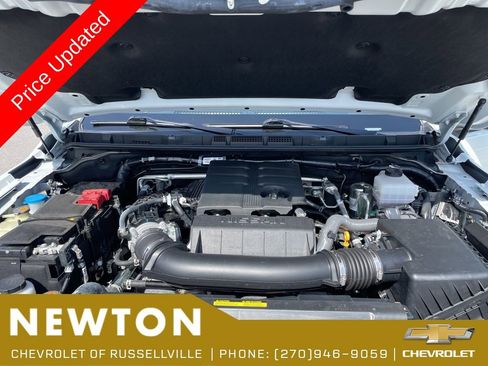 Used 2025 Nissan Frontier PRO-4X AWD/4WD image 54