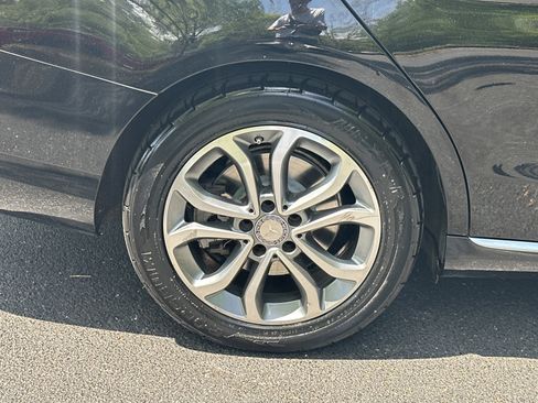 Used 2015 Mercedes-Benz C 300 4MATIC Sedan image 19