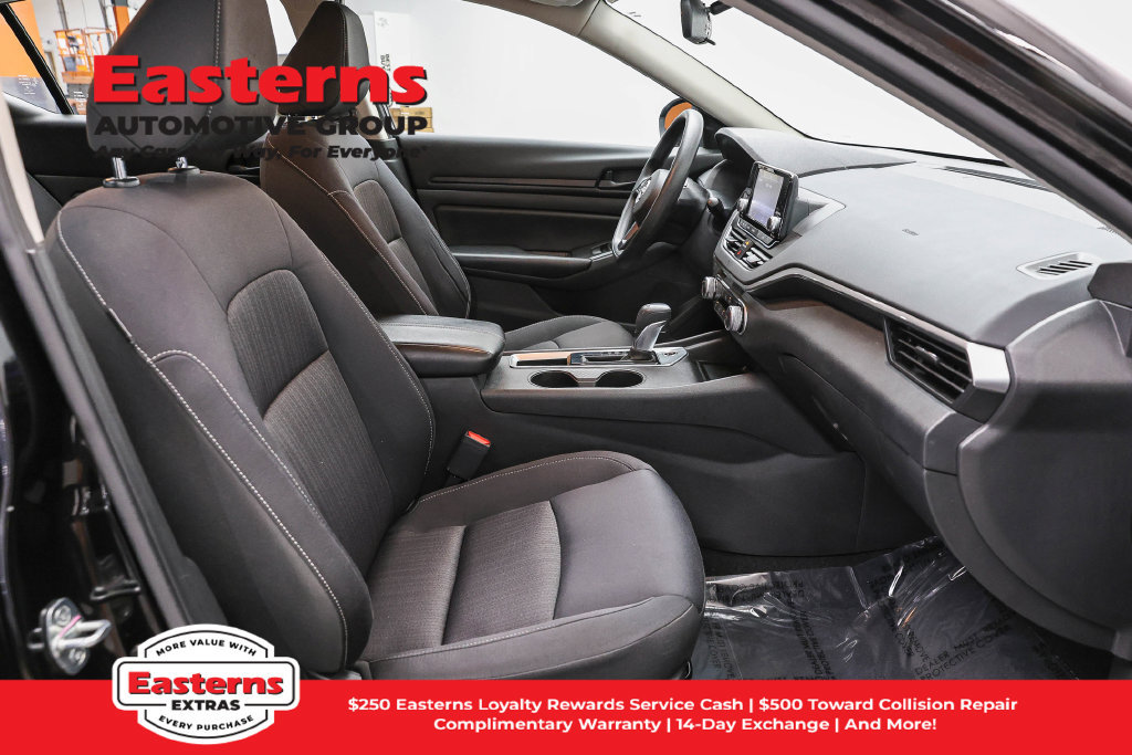 Used 2023 Nissan Altima 2.5 S FWD image 22