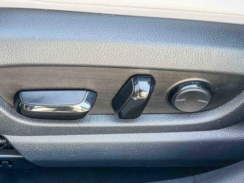 Used 2020 Lexus UX 250h w/ Accessory Package image 20