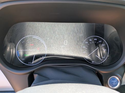 Used 2021 Toyota Sienna Limited FWD image 30