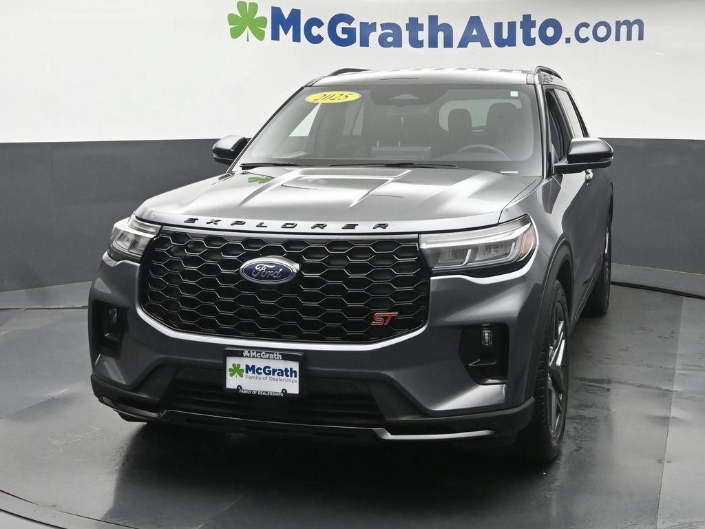 Used 2025 Ford Explorer ST AWD/4WD image 20