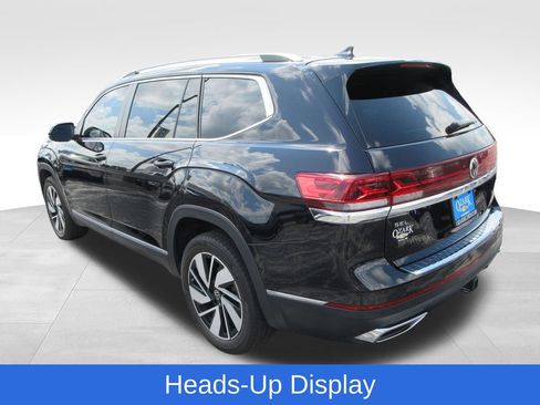 Used 2024 Volkswagen Atlas SEL AWD/4WD image 3