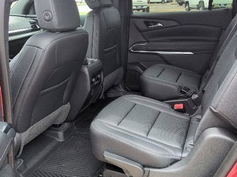 New 2026 Chevrolet Traverse LT w/ Driver Confidence Package FWD image 6
