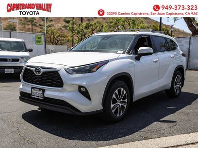 Used 2023 Toyota Highlander XLE
