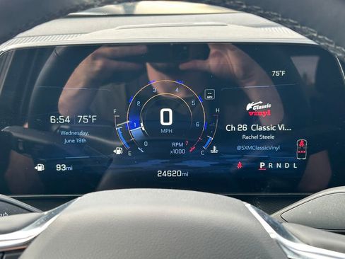 Used 2025 Chevrolet Equinox LT FWD image 29