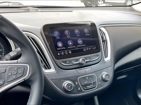 Used 2024 Chevrolet Malibu RS image 9