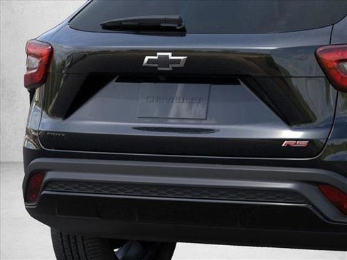 New 2026 Chevrolet Trax RS image 14