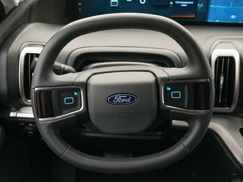 Certified 2025 Ford Expedition Max Active image 13