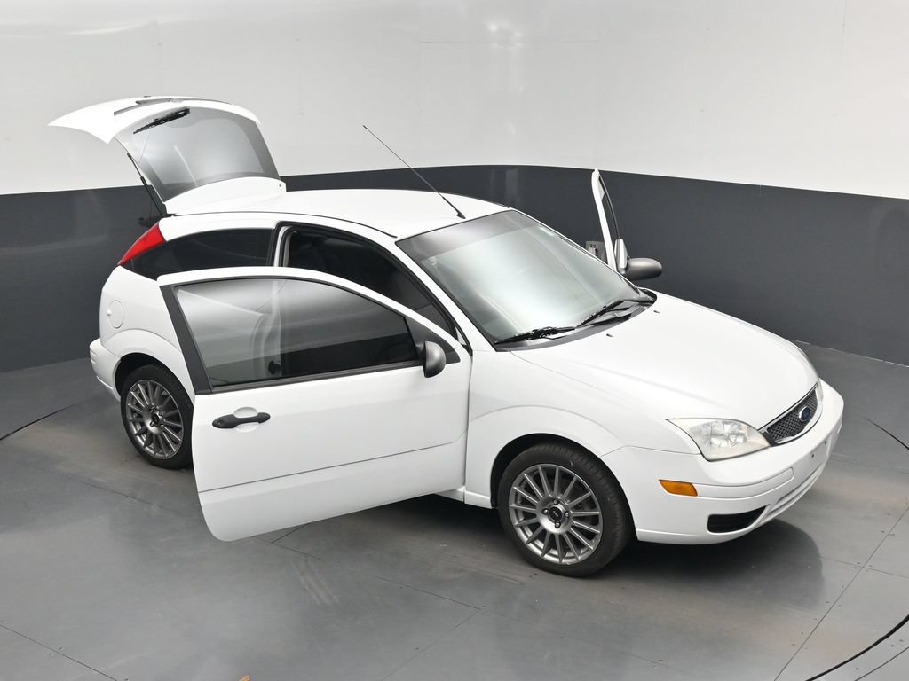 Used 2007 Ford Focus S FWD image 19
