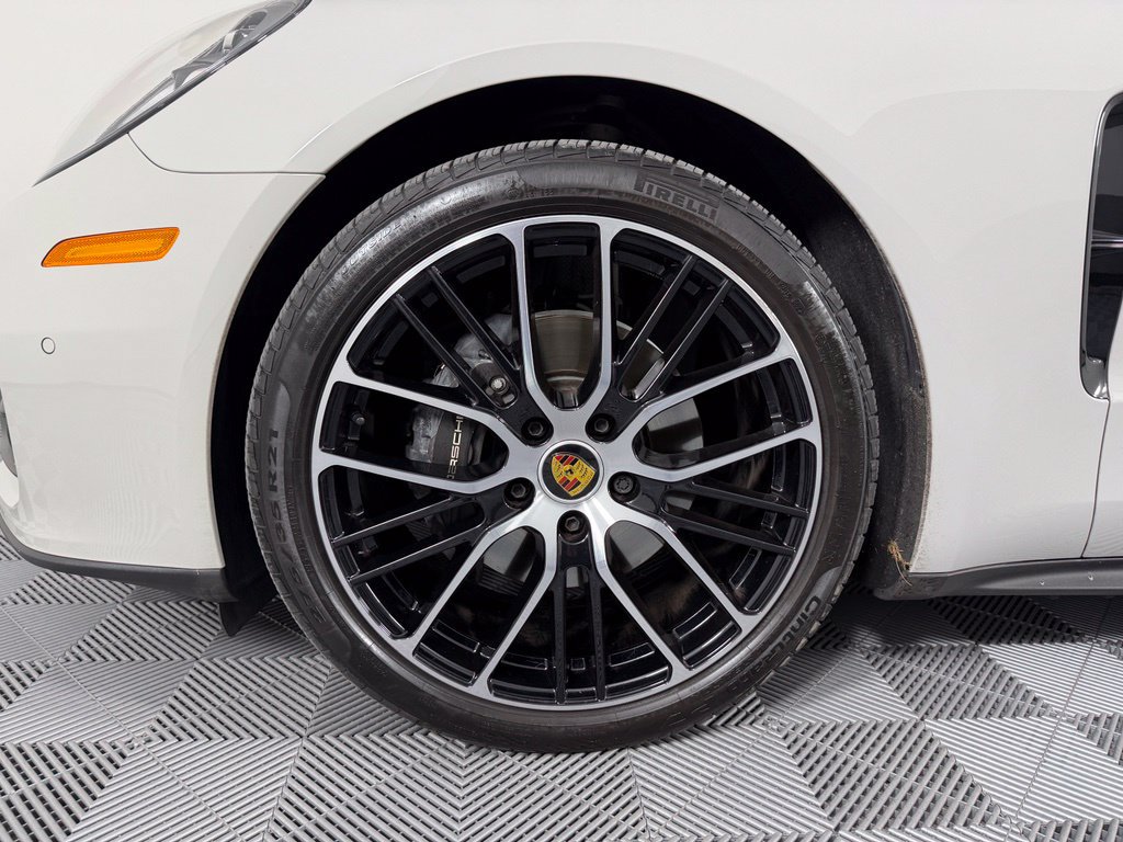 Certified 2023 Porsche Panamera RWD image 16