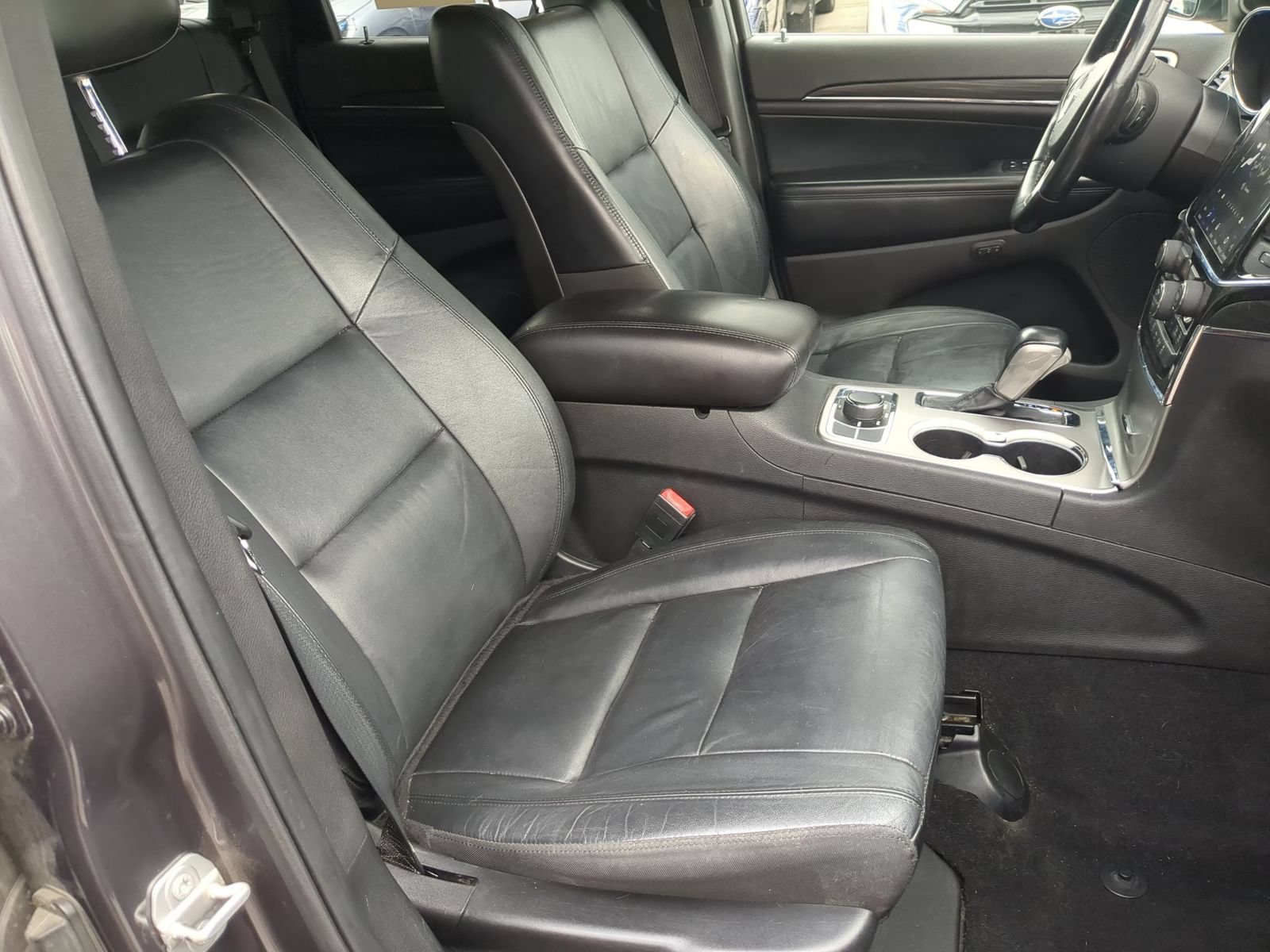 Used 2021 Jeep Grand Cherokee Limited AWD/4WD image 27
