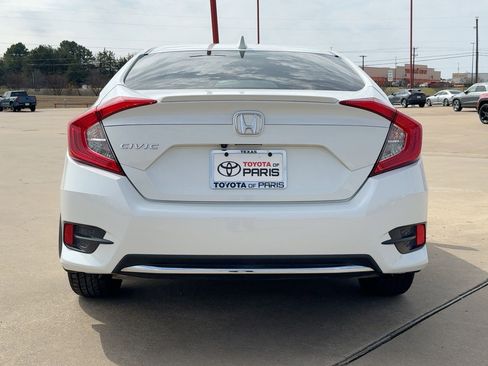 Used 2019 Honda Civic EX-L image 10