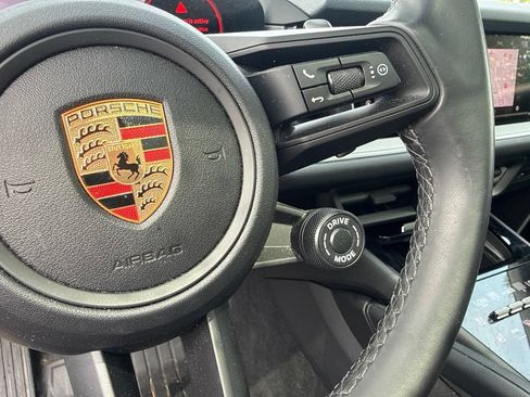 Used 2024 Porsche Cayenne Coupe AWD/4WD image 23