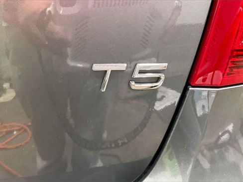 Used 2016 Volvo S60 T5 Premier image 8