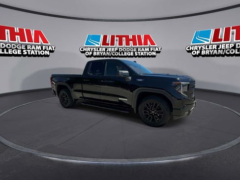Used 2025 GMC Sierra 1500 Elevation w/ LPO, Elevation Black Package RWD image 3