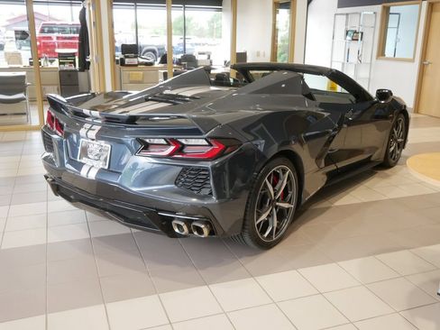Used 2021 Chevrolet Corvette Stingray Premium Conv w/ Z51 Performance Package RWD image 6