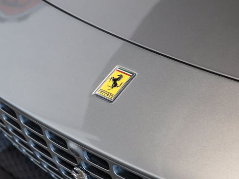 Used 2021 Ferrari Roma RWD image 23