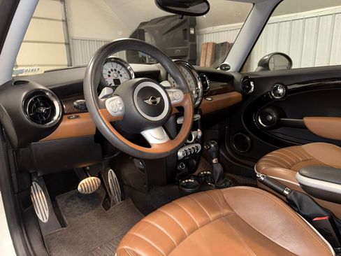 Used 2010 MINI Cooper S image 16