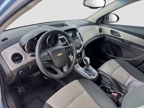 Used 2012 Chevrolet Cruze LS w/ Connectivity Package FWD image 10