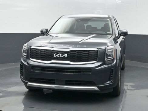 Used 2022 Kia Telluride LX AWD/4WD image 2