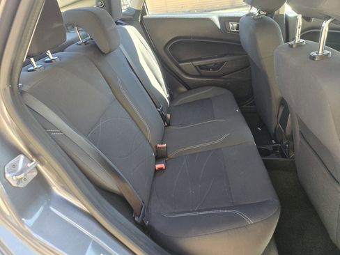 Used 2014 Ford Fiesta SE image 11