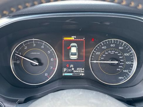 Used 2021 Subaru Crosstrek 2.5i Sport w/ Moonroof Package image 15