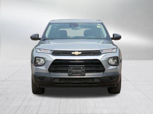 Used 2023 Chevrolet TrailBlazer LS AWD/4WD image 2