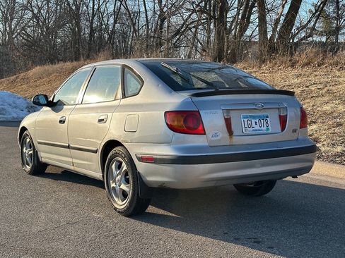 Used 2003 Hyundai Elantra GT image 3