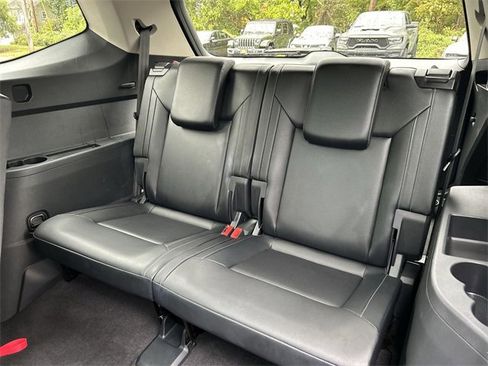 Used 2019 Volkswagen Atlas SEL image 24