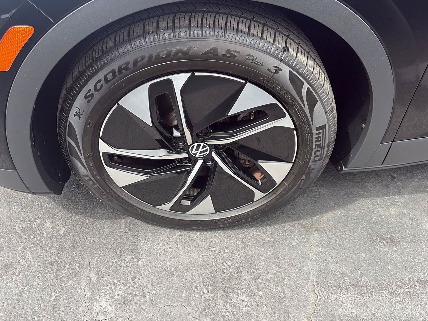 Used 2021 Volkswagen ID.4 Pro RWD image 19
