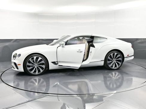 Used 2024 Bentley Continental GT AWD/4WD image 35