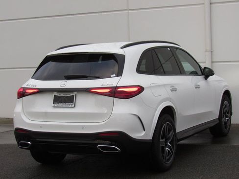 New 2026 Mercedes-Benz GLC 300 4MATIC image 6
