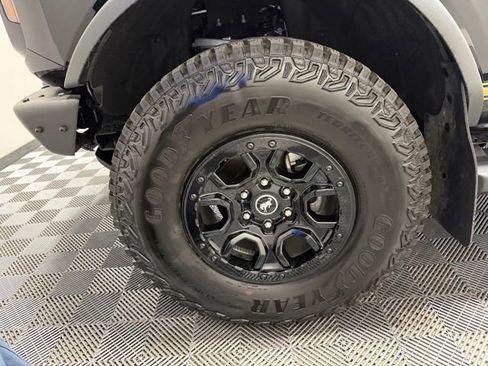 Used 2022 Ford Bronco Wildtrak AWD/4WD image 43