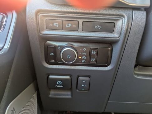 Used 2023 Ford F150 Lariat w/ Equipment Group 502A High AWD/4WD image 20