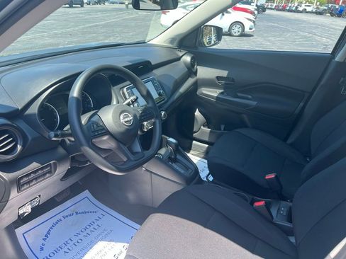 New 2025 Nissan Kicks Play S FWD image 14