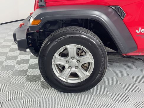 Used 2018 Jeep Wrangler Unlimited Sport S image 12