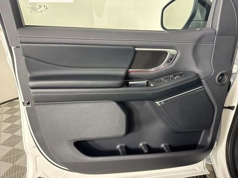 New 2025 Ford Expedition Platinum w/ Stealth Appearance Package image 18